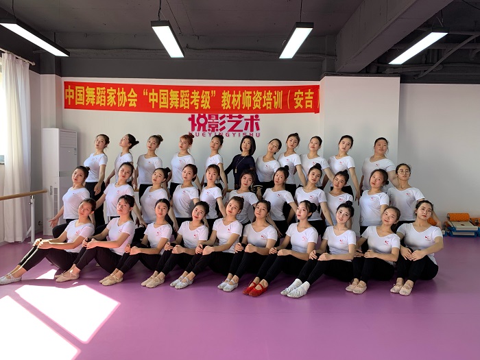 图片5.jpg 图片5.jpg